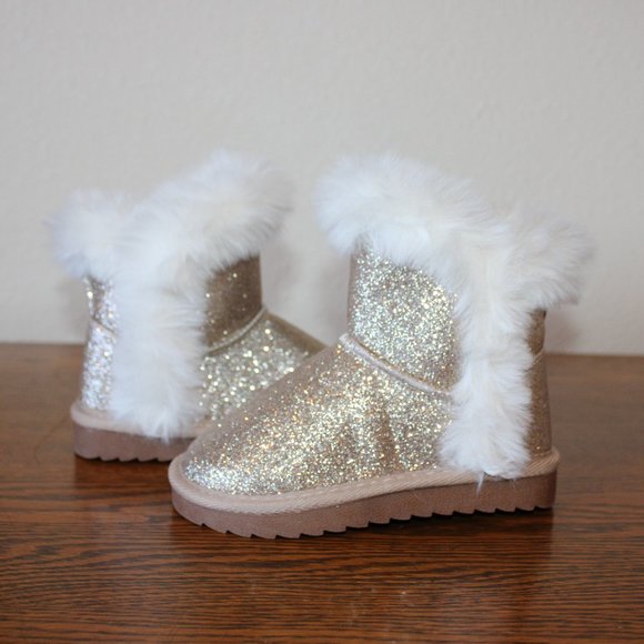 Girls Toddler Sparkly Gold Winter Boots Fuzzy Fashionable Snow Boot Kids Size 8 - Picture 3 of 8